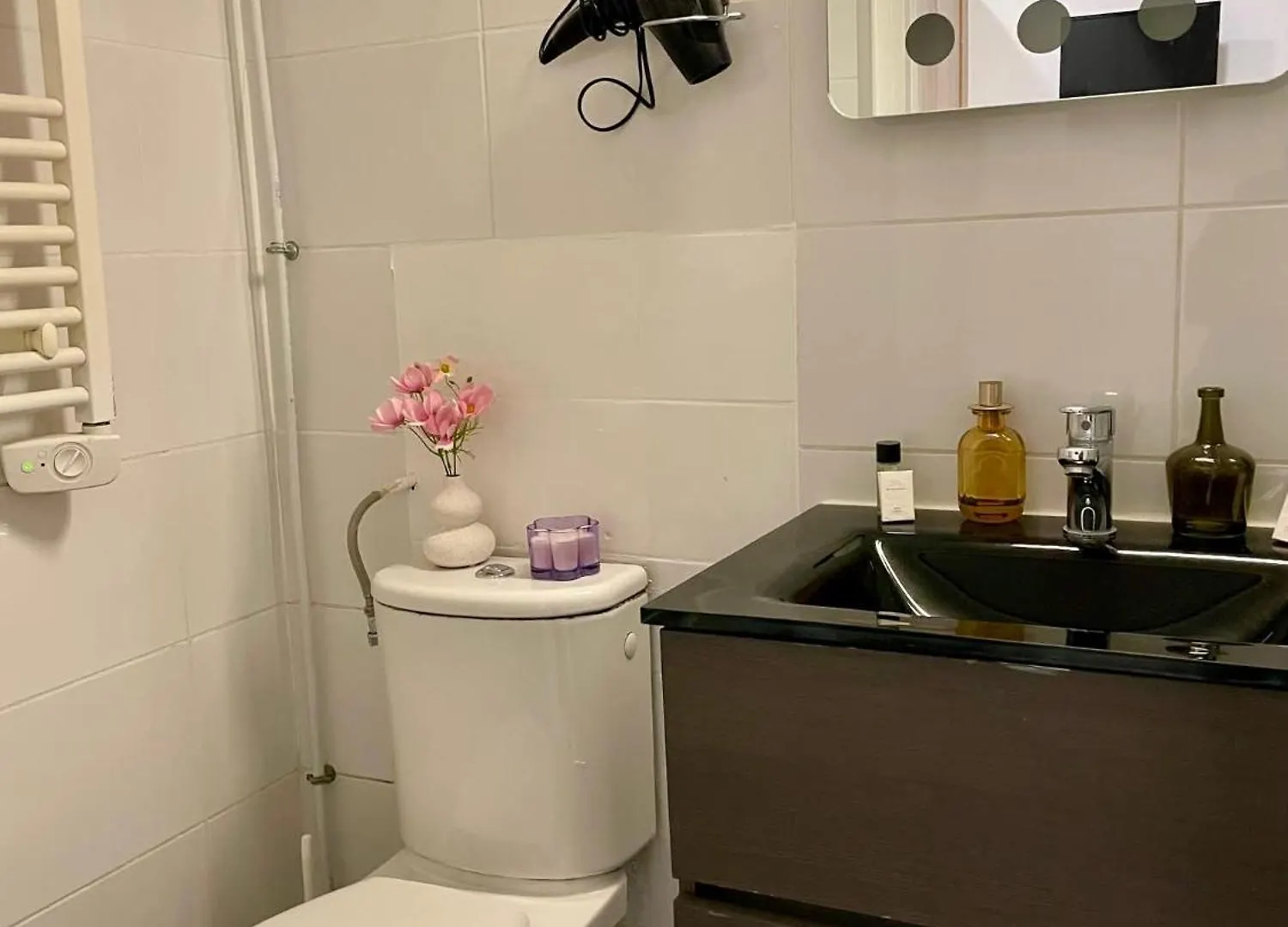 Cozy Studio For 2 In Central Marais Paris